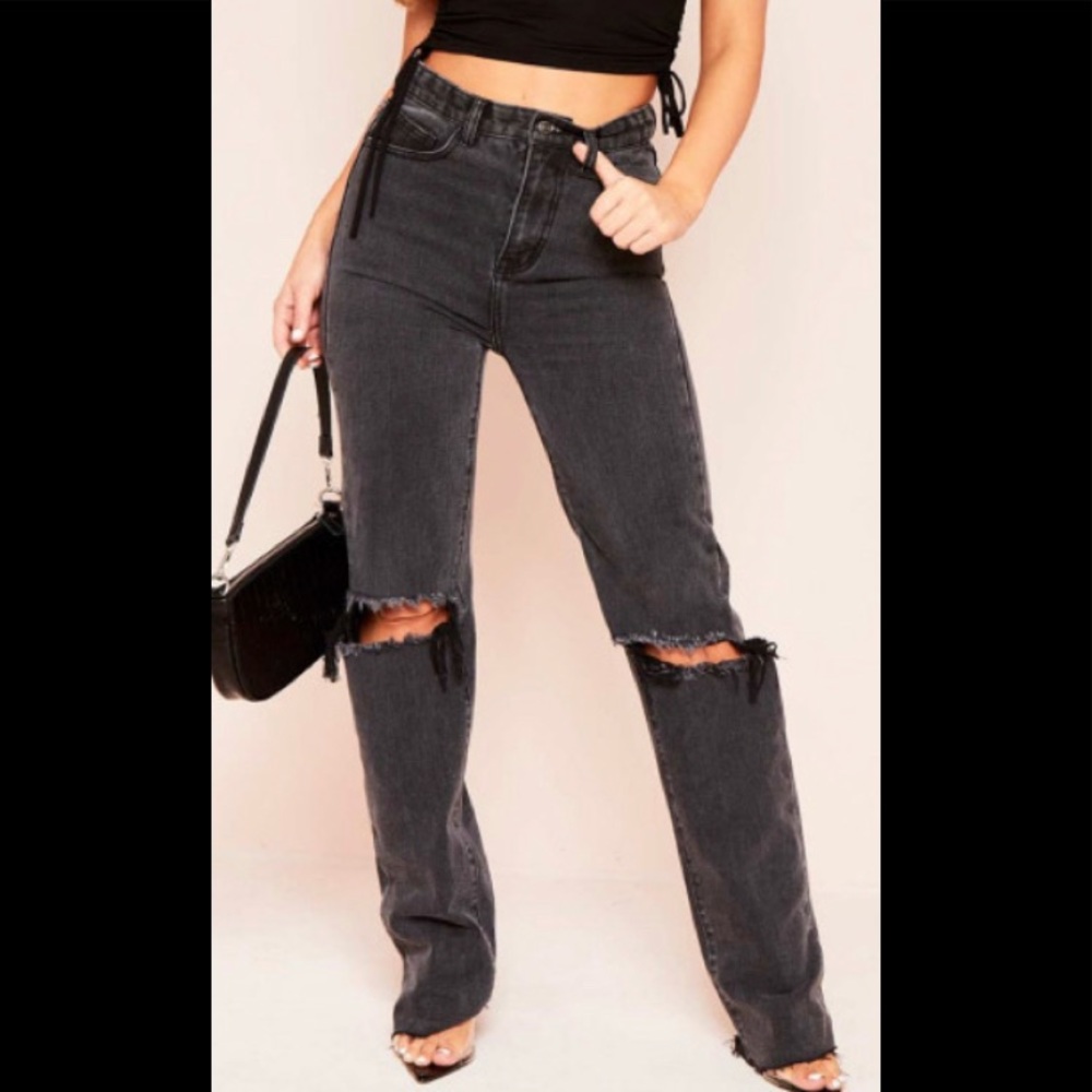 Missy empire Elif Black ripped knee jeans size 8